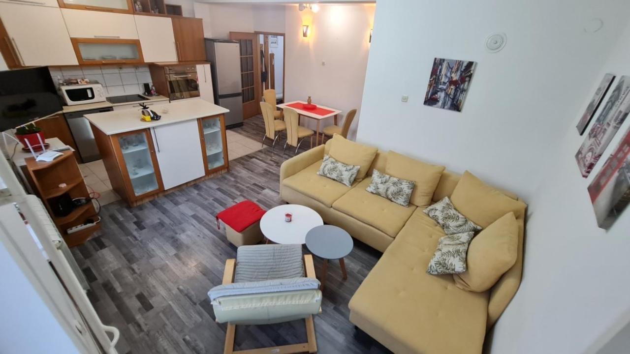 Center Cosy Apartment Skopje Esterno foto